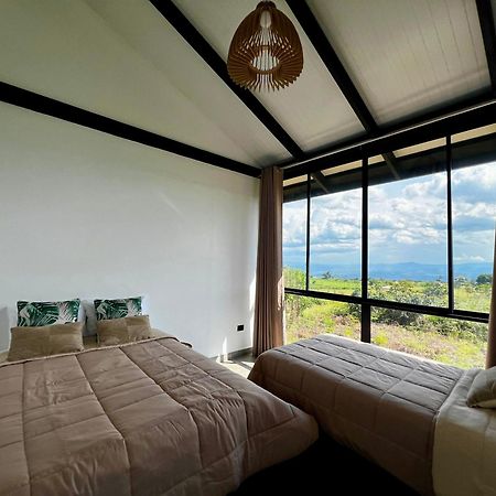Exclusiva casa de selva en Yanashpa Village - Tarapoto Exterior foto