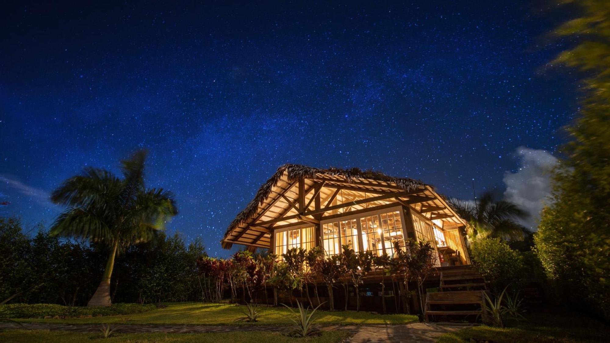 Exclusiva casa de selva en Yanashpa Village - Tarapoto Habitación foto