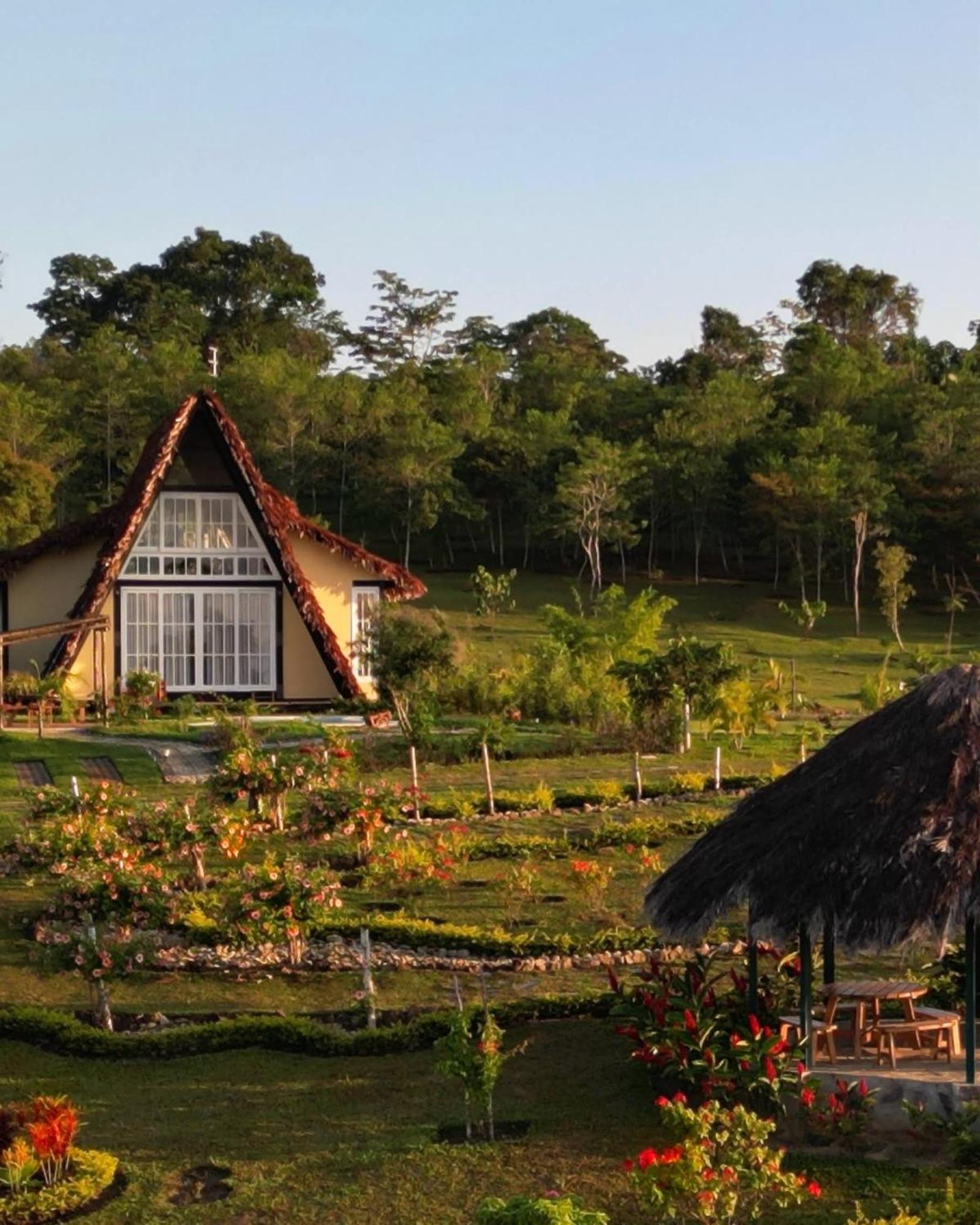 Exclusiva casa de selva en Yanashpa Village - Tarapoto Exterior foto